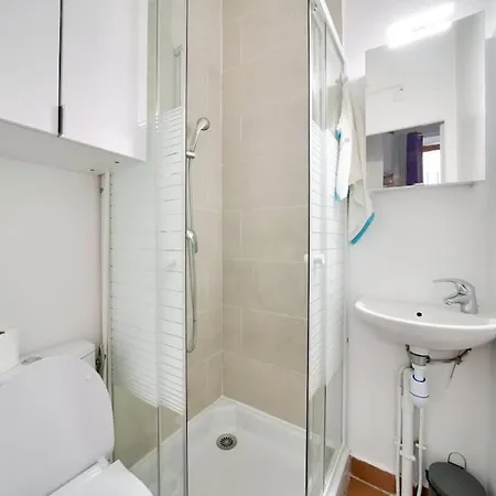 Lejlighed Sur Cour, Proche Des Buttes-chaumont *